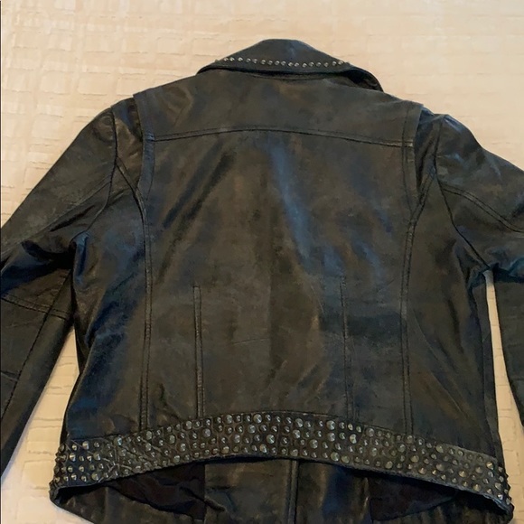 Guess LA Distressed Jacket - Picture 5 of 5